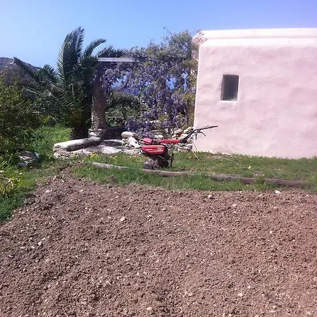 Holiday home Perivoli House